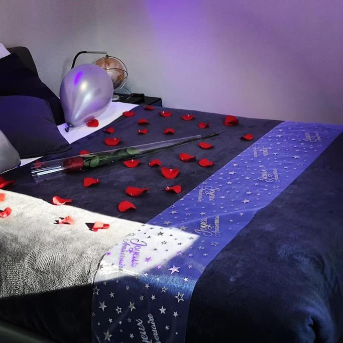 La Bonne Etoile Marseille ! Hebergement Romantique ! Jacuzzi Et Piscine Exterior photo